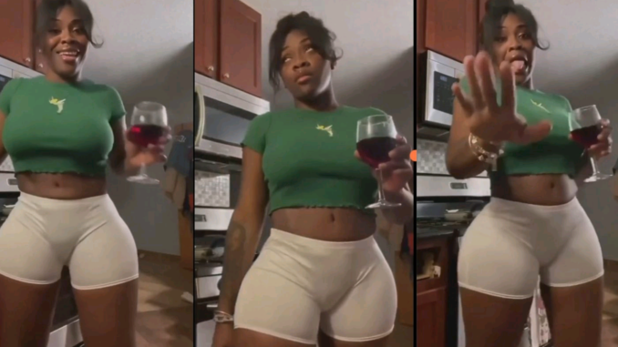 “Do You Like What you See?” – Trending video of America Ebony Lady, Flaunts Her Natural Kpekus on live video (Video)