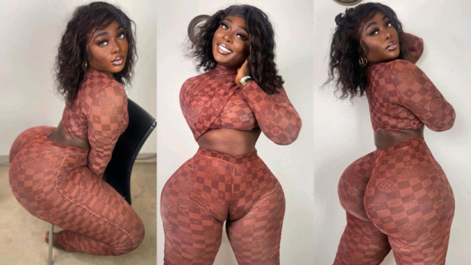 “Stop it, something not right. You a lone can’t be so blessed” Netizens Reacts after an Ebony lady flaunts her camel toe on social media